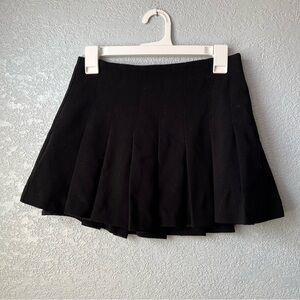 Forever 21 Black Pleated Mini Skirt Y2K Schoolgirl Preppy Size 26